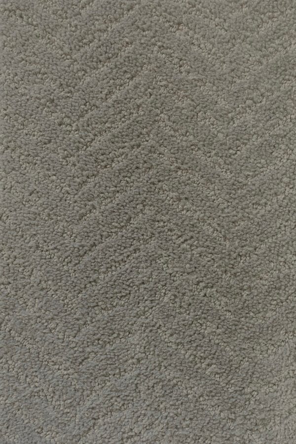 Lisbon 152 – Earthy Wood Shade with Sleek Grain Look