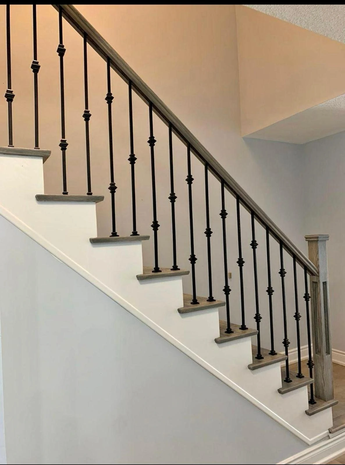Grey Brown Staircase Double Ball Baluster