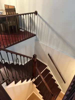 Mahogany Staircase Round Baluster Overlook